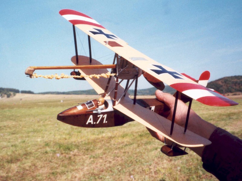 Hansa Brandenburg W.18 (stavba: Michal Králík, foto: Felda)