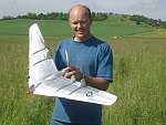 Další JUMBO scale Bernarda Guesta je samokřídlo Northrop, které odmítalo létat (foto: Ing. L. Koutný)