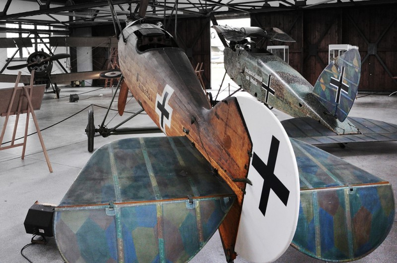 ROLAND D VI.jpg