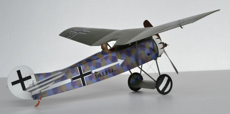 E.V 4.JPG
