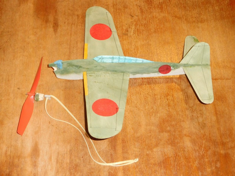 Ulomená pří'd s ložiskem.JPG